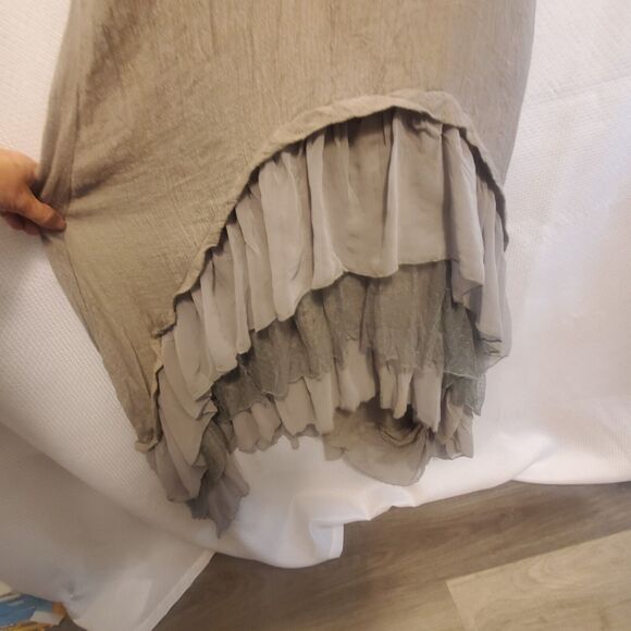 Cecico Dress Size S Romantic w/ Layers of Ruffles Sheer Hi- Low Tiered Layered - Picture 3 of 16